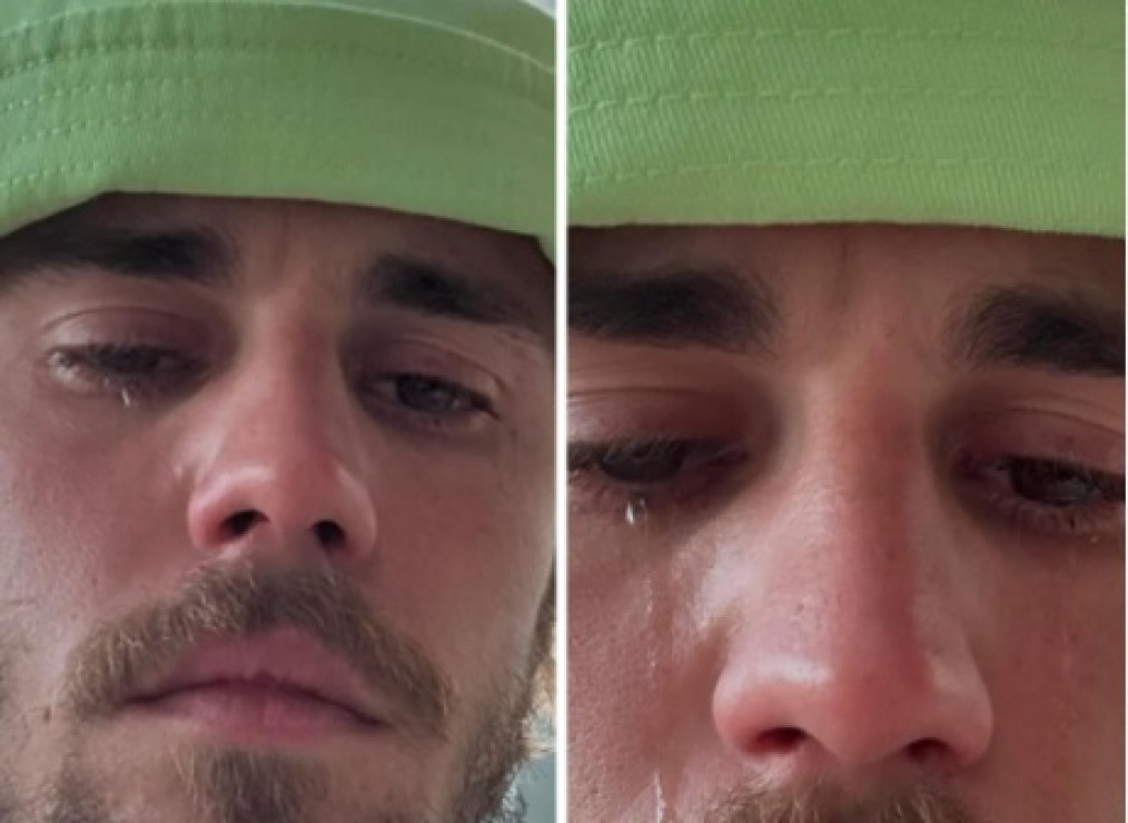 Posting Selfie Menangis, Justin Bieber Bikin Penggemar Khawatir